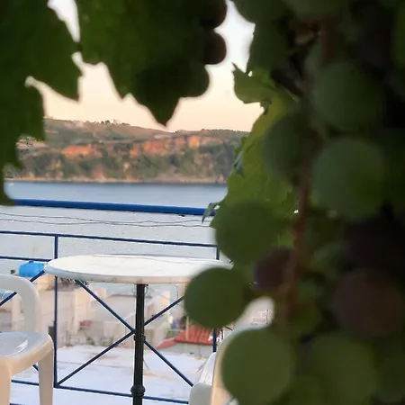 Dina House Apartment Himare