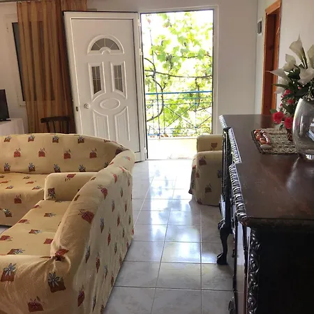 Dina House Appartement *