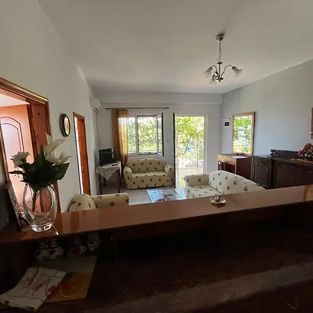 Dina House הימארה